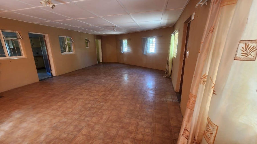 3 Bedroom Property for Sale in Koffiefontein Free State
